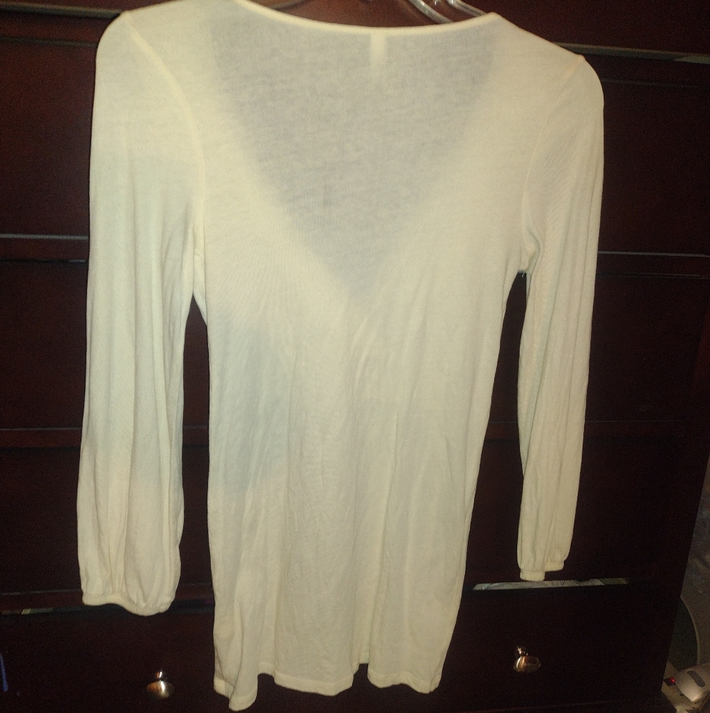 Old Navy top - Picture 7 of 7